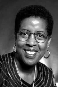 Photo portrait of Lilia Abron