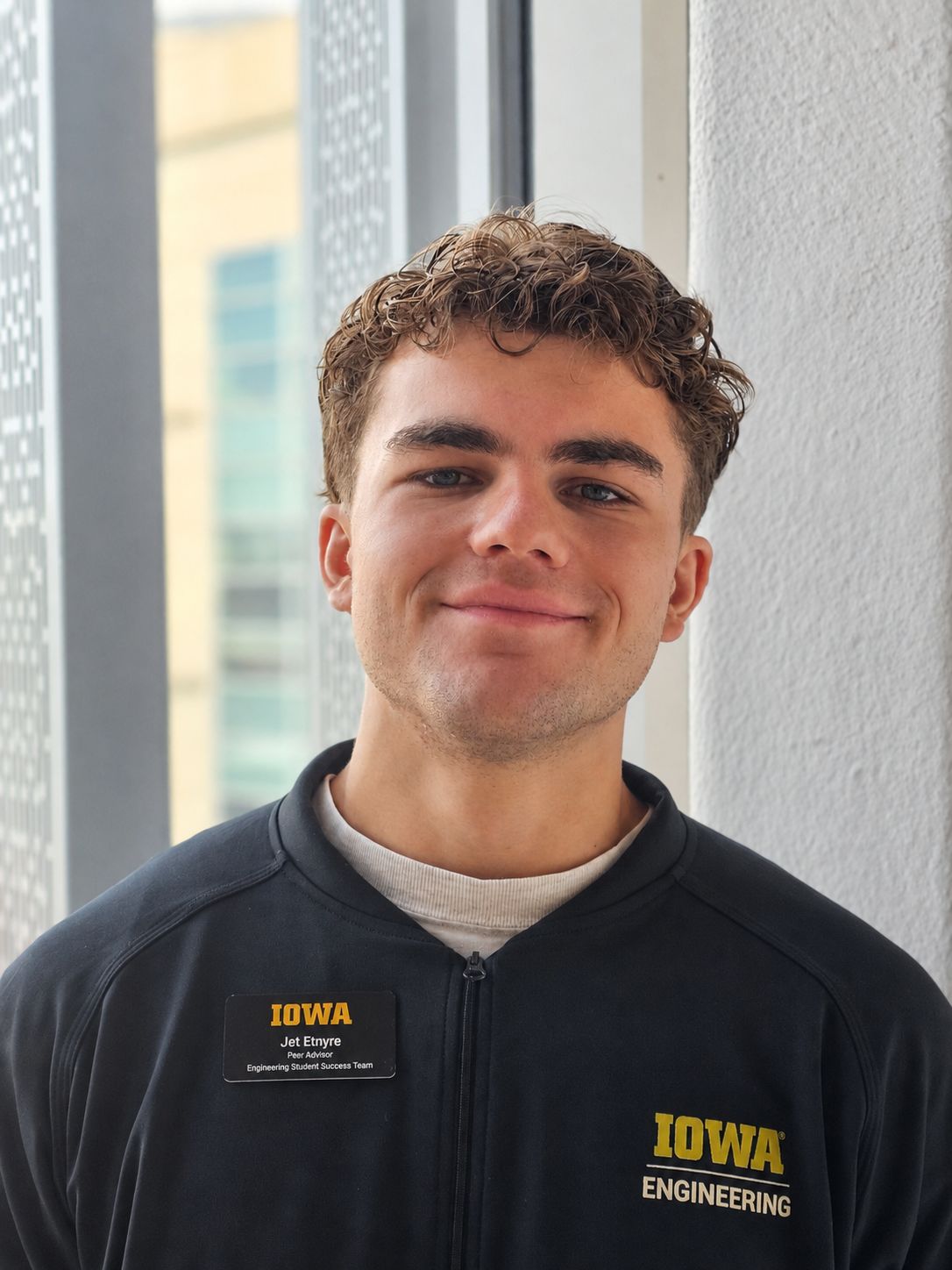 Photo of Jet Entyre, Peer Advisor