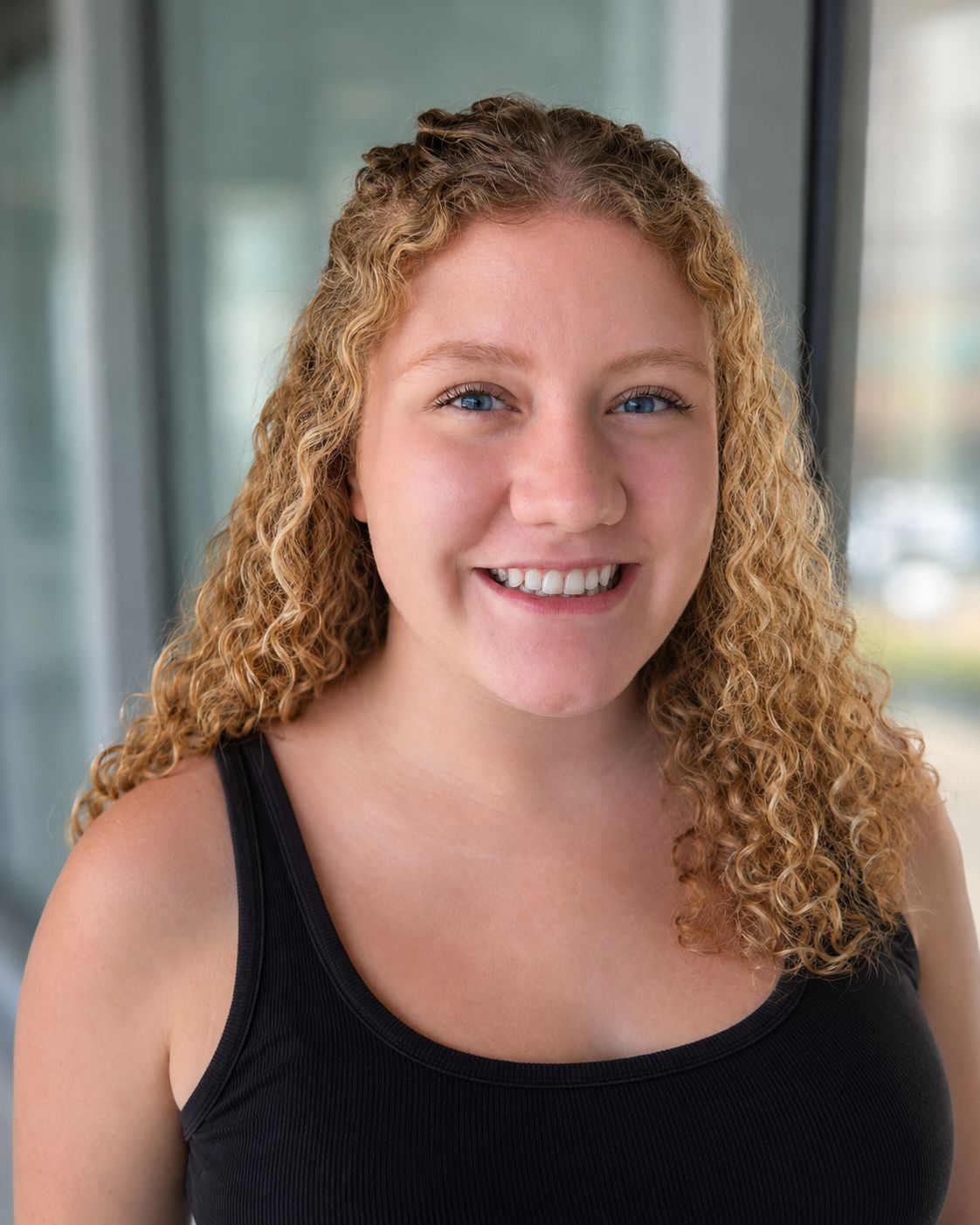 Photo of Maddie Biedermann, Peer Advisor