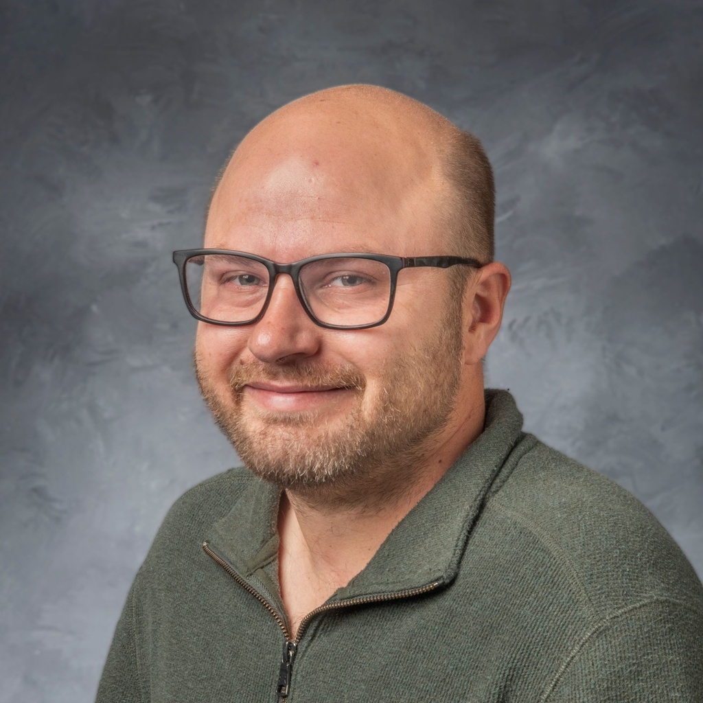 Cole Gabriel Headshot