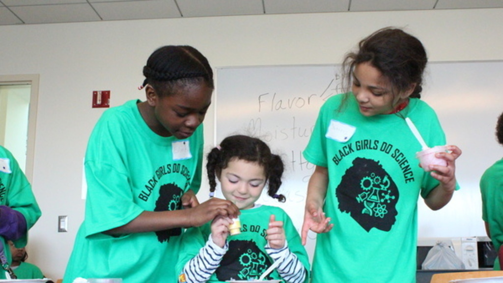 girls at black girls do science event