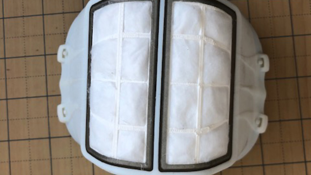 Prototype of a surgical mask